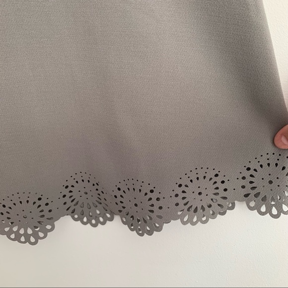 EUC De Collection Gray Cutout Scallop Hem Skirt Size S - Picture 6 of 11